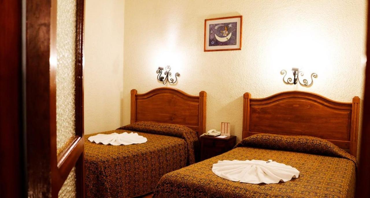 Hotel Don Quijote San Cristóbal de Las Casas Exteriör bild