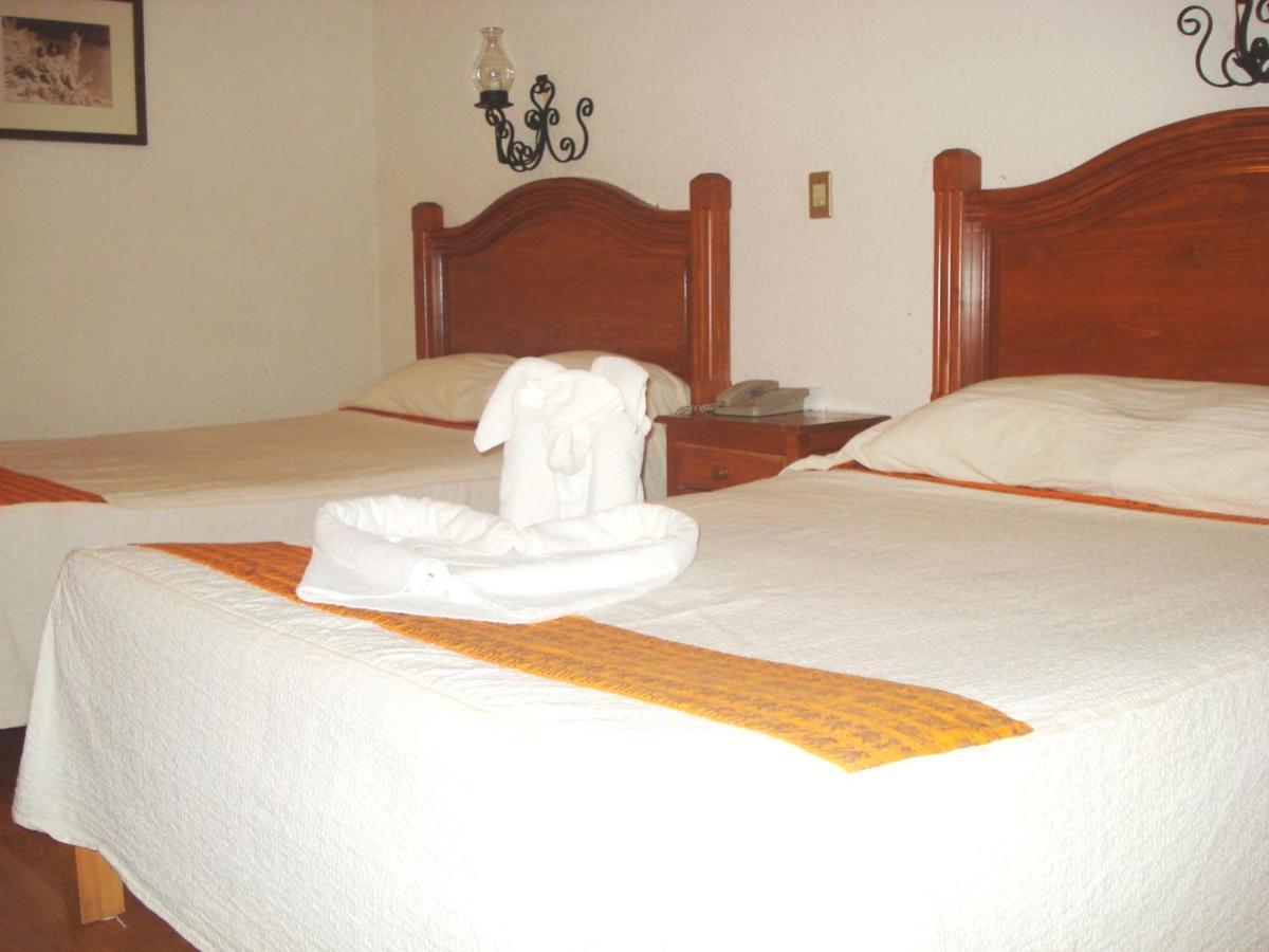 Hotel Don Quijote San Cristóbal de Las Casas Exteriör bild