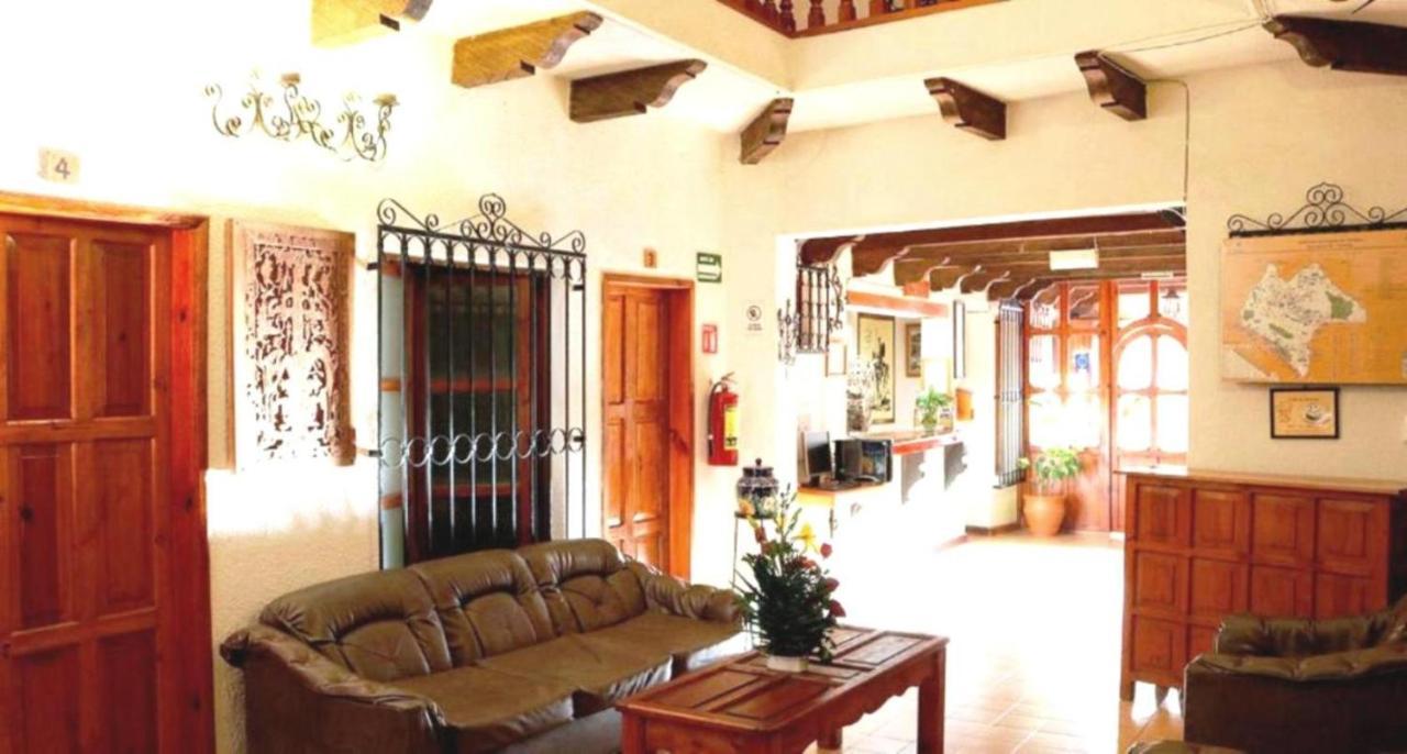 Hotel Don Quijote San Cristóbal de Las Casas Exteriör bild